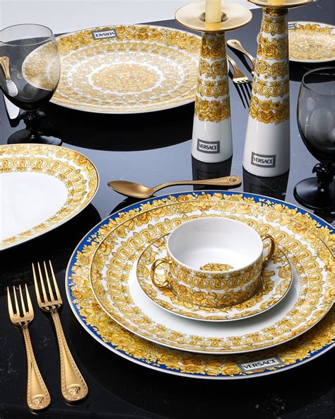 versace medusa d'or dinner plate|Versace Medusa rhapsody.